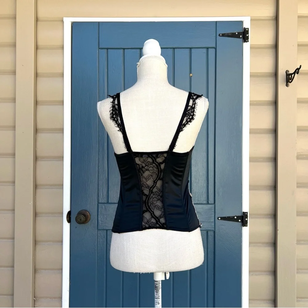 Cotton Club Black lace corset top with white floral embroidery beads Size 34M
